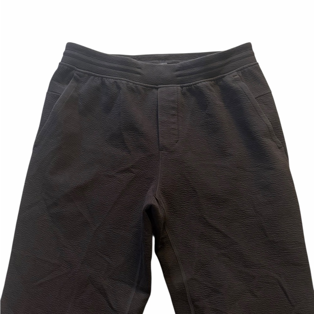 Lululemon mens M black joggers - Picture 2 of 4